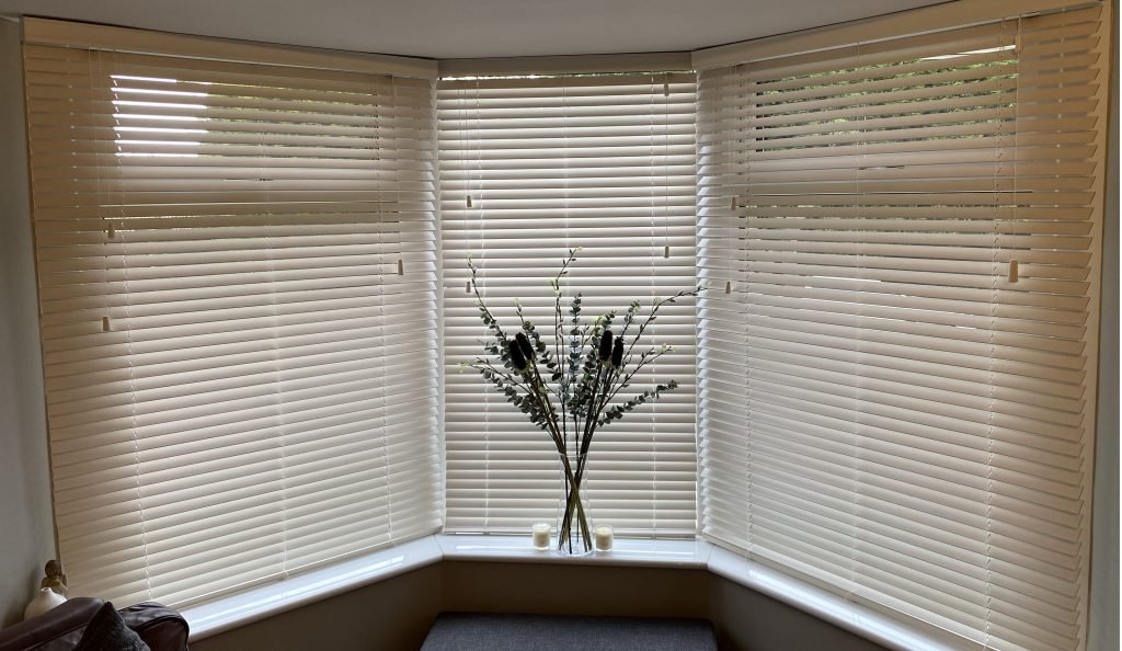 Blinds Blinds